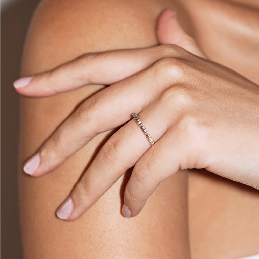 Meadowlark Narrow Ring. Multiple sizes.